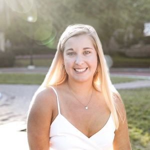 Meet your Posher, Jenifer